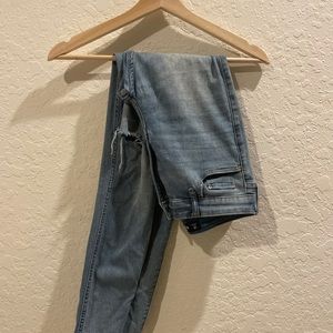 Holister ripped skinny jeans